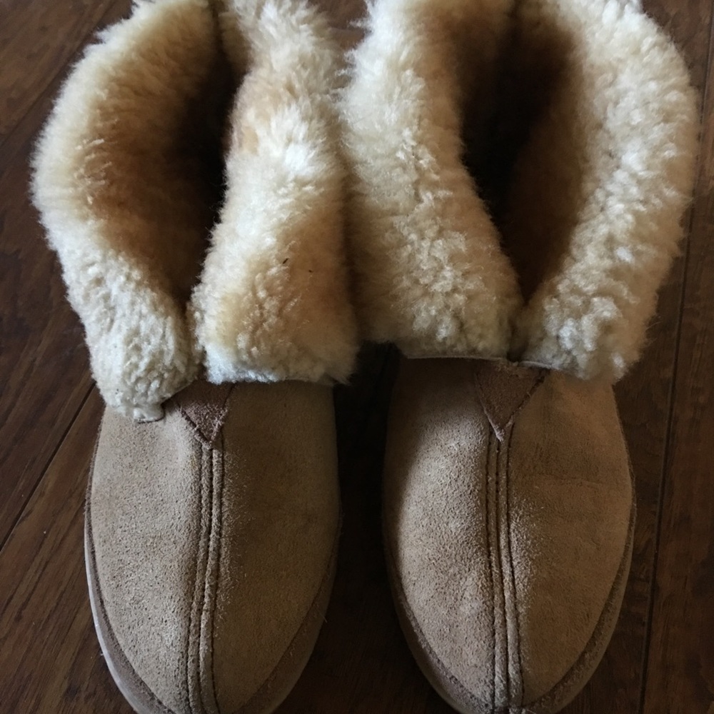 Minnetonka ankle boots